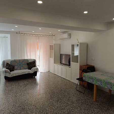 Apartament Flor De Loto Gandia Zewnętrze zdjęcie