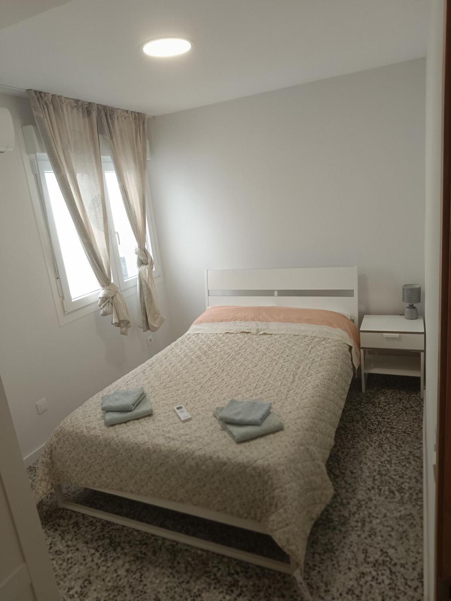 Apartament Flor De Loto Gandia Zewnętrze zdjęcie